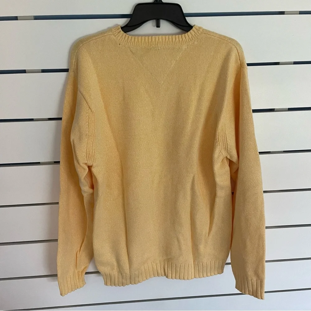 Men’s large yellow Tommy Hilfiger sweater